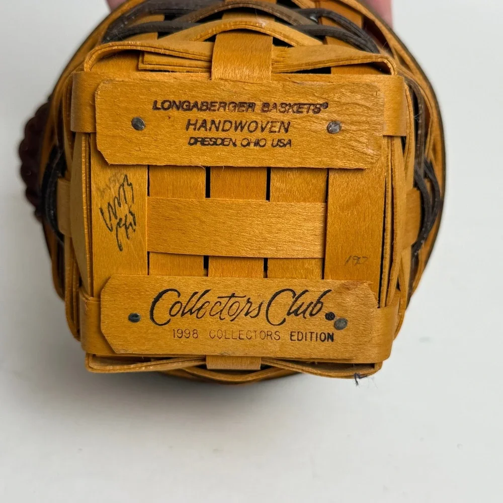 Longaberger 1998 Collectors Club Thyme Booking Basket Liner Leather Handles